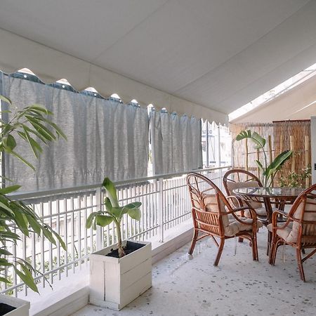 Apartamento 3Cs Athens Ampelokipoi Comfy Flat Ft Patio Airport Direct Day N Night Exterior foto