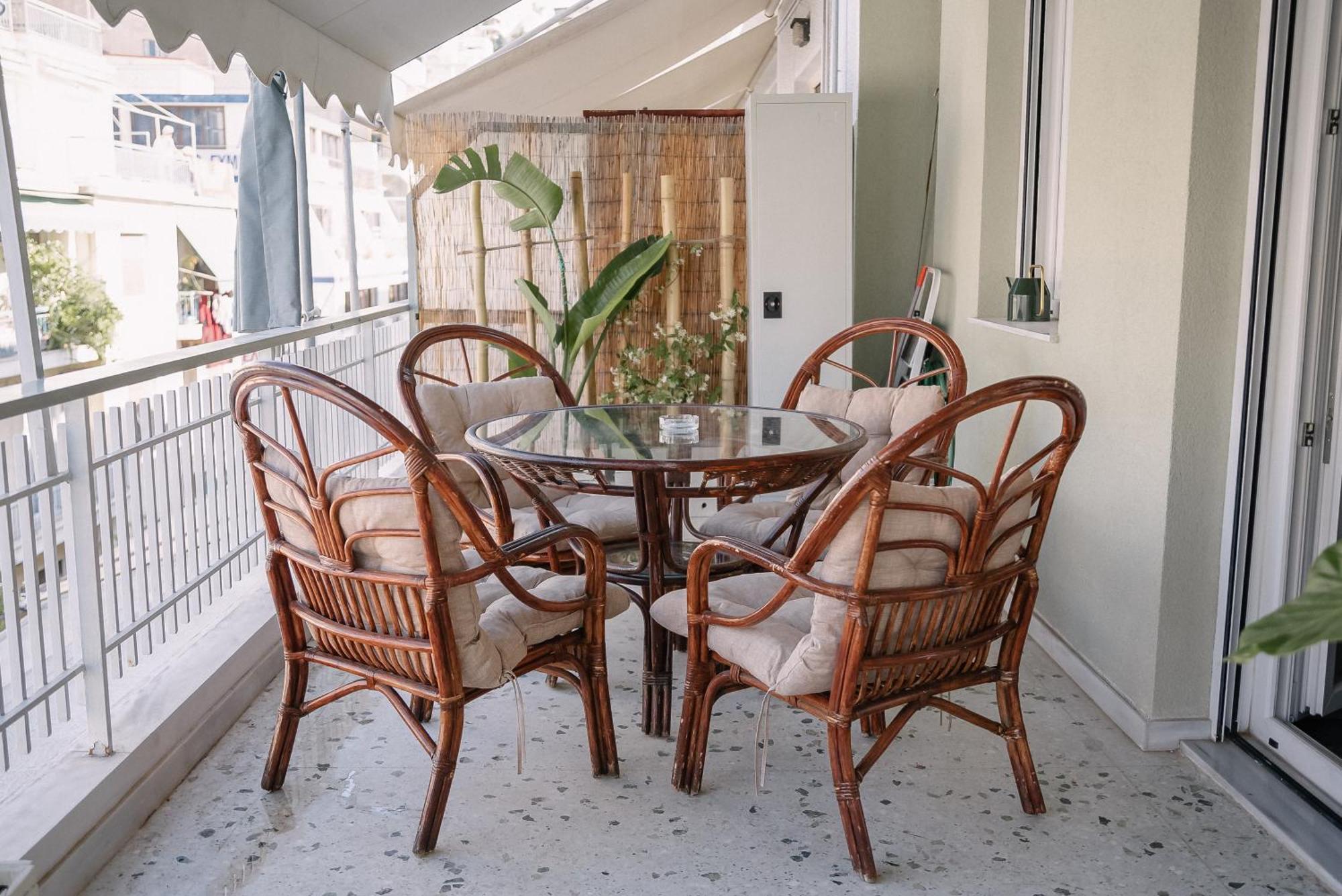 Apartamento 3Cs Athens Ampelokipoi Comfy Flat Ft Patio Airport Direct Day N Night Exterior foto